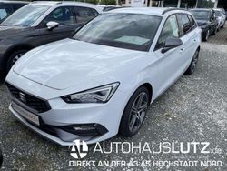 Weiß Gebraucht 2024 Seat Leon FR Limousine | 31.974 € (Etwas zu teuer)