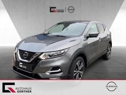 Grau Gebraucht 2020 Nissan Qashqai N-Connecta SUV | 16.490 € (Guter Preis)