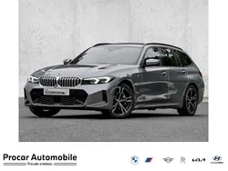 Grau Gebraucht 2024 BMW 330 M Sport Kombi | 40.490 € (Superpreis)