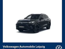 Deep black perleffekt Gebraucht 2024 VW Tiguan R-line SUV | 51.630 € (Superpreis)