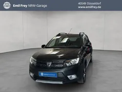 Kometengrau metallic Gebraucht 2018 Dacia Sandero Celebration Kleinwagen | 8.970 € (Fairer Preis)
