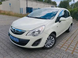 Gelb Gebraucht 2011 Opel Corsa Kleinwagen | 1.800 € (Guter Preis)