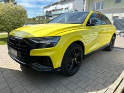 Gelb Gebraucht 2019 Audi Q8 Ambiente SUV | 59.000 € (Teuer)