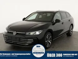 Diabasgrau metallic Neu 2025 VW Passat Pro Kombi | 45.995 € (Guter Preis)