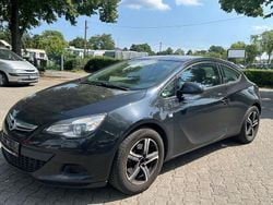 Schwarz Gebraucht 2012 Opel Astra GTC Edition Coupé | 2.999 € (Guter Preis)