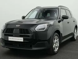 Schwarz Gebraucht 2024 Mini Countryman SUV | 33.326 € (Superpreis)