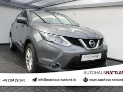 Grau Gebraucht 2017 Nissan Qashqai SUV | 11.750 € (Guter Preis)