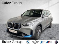 Silber Gebraucht 2023 BMW iX1 Performance SUV | 34.999 € (Fairer Preis)