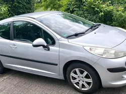 Silber Gebraucht 2006 Peugeot 207 Kleinwagen | 750 € (Superpreis)