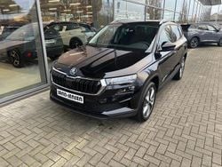 Magiz schwarz perleffekt Neu 2025 Skoda Karoq Selection SUV | 31.995 € (Superpreis)