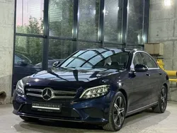 Blau Gebraucht 2019 Mercedes C220 Avantgarde Limousine | 23.400 € (Fairer Preis)