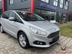 Silber Gebraucht 2017 Ford S-MAX Business Edition Van / Kleinbus | 9.499 € (Fairer Preis)