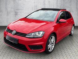 Rot Gebraucht 2015 VW Golf VII Exclusive Limousine | 17.990 €