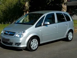 Silber Gebraucht 2007 Opel Meriva Edition Van / Kleinbus | 3.300 € (Fairer Preis)