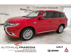 D) (rot Gebraucht 2021 Mitsubishi Outlander P-HEV Top SUV | 27.900 € (Etwas zu teuer)