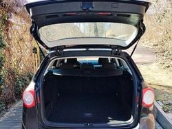 Schwarz Gebraucht 2009 VW Passat Comfortline Kombi | 2.300 € (Guter Preis)