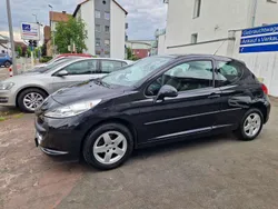 Farbe schwaung mit schutzlack Gebraucht 2009 Peugeot 207 Urban Move Kleinwagen | 3.099 € (Fairer Preis)