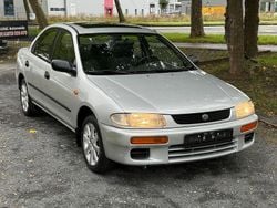 Silber Gebraucht 1996 Mazda 323 Limousine | 2.999 €