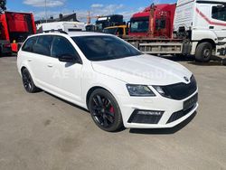 Weiß Gebraucht 2018 Skoda Octavia vRS Kombi | 10.990 € (Fairer Preis)