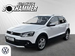 Weiß Gebraucht 2017 VW Polo Cross Kleinwagen | 10.490 € (Fairer Preis)