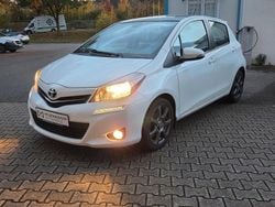Weiß Gebraucht 2014 Toyota Yaris Club Kleinwagen | 8.990 € (Fairer Preis)