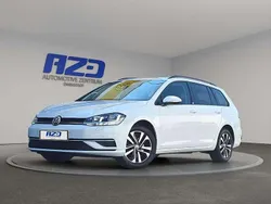 Pure white Gebraucht 2021 VW Golf VIII United Kombi | 19.988 € (Guter Preis)