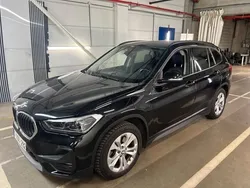 Saphirschwarz metallic (p0475) Gebraucht 2021 BMW X1 SUV | 18.088 € (Guter Preis)