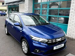 Blau Gebraucht 2023 Dacia Sandero Expression Kleinwagen | 13.950 € (Guter Preis)
