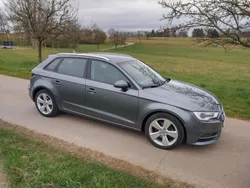 Grau Gebraucht 2015 Audi A3 Ambiente Limousine | 13.990 € (Guter Preis)