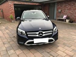 Blau Gebraucht 2017 Mercedes GLC250 SUV | 21.500 € (Guter Preis)