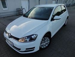 Weiß Gebraucht 2014 VW Golf VII Trendline Limousine | 7.900 € (Guter Preis)