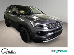 Grey (metallic) Gebraucht 2023 Jeep Compass SUV | 26.990 € (Guter Preis)