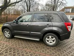 Schwarz Gebraucht 2012 Suzuki Vitara SUV | 6.500 €