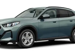 Grün Gebraucht 2024 BMW X2 Shadowline SUV | 39.880 € (Teuer)
