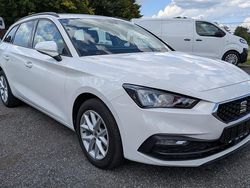 Weiß Gebraucht 2022 Seat Leon ST Style Kombi | 17.450 € (Guter Preis)