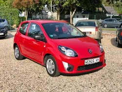 Rot Gebraucht 2011 Renault Twingo Kleinwagen | 4.390 € (Fairer Preis)