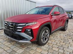 Ultimade red metallic Neu 2025 Hyundai Tucson GO! SUV | 29.870 € (Superpreis)