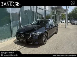 Lack obsidianschwarz Gebraucht 2024 Mercedes E300 Avantgarde Kombi | 44.900 €