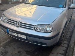 Silber Gebraucht 2000 VW Golf Comfortline Limousine | 1.400 € (Guter Preis)
