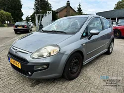 Grau Gebraucht 2010 Fiat Punto Evo Dynamic Kleinwagen | 900 €