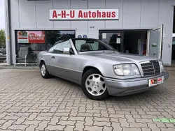 Silber Gebraucht 1994 Mercedes E230 Cabrio | 16.950 €
