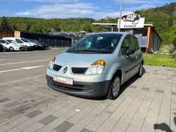 Grau Gebraucht 2005 Renault Modus Authentique Van / Kleinbus | 2.499 € (Fairer Preis)