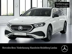 Weiß Gebraucht 2025 Mercedes E220 AMG Limousine | 66.750 €