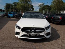 Weiß Gebraucht 2020 Mercedes A180 AMG line Limousine | 27.600 € (Etwas zu teuer)