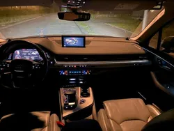 Grau Gebraucht 2016 Audi Q7 Ambiente SUV | 31.000 € (Guter Preis)