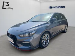 Grau Gebraucht 2019 Hyundai i30 Comfort Limousine | 17.990 € (Fairer Preis)