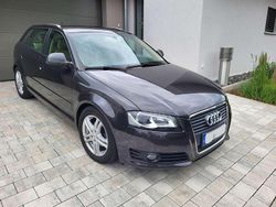 Andere außenfarben Gebraucht 2009 Audi A3 Sportback Ambiente Kleinwagen | 6.990 € (Fairer Preis)