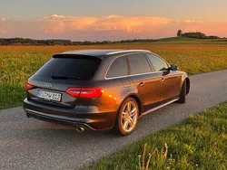 Grau Gebraucht 2014 Audi A4 S-Line Kombi | 16.200 € (Teuer)