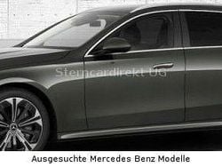 Grau Gebraucht 2024 Mercedes E300 Avantgarde Limousine | 48.890 € (Fairer Preis)