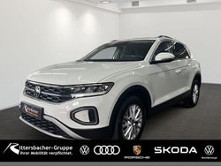 Pure white Gebraucht 2024 VW T-Roc Life SUV | 23.890 € (Fairer Preis)